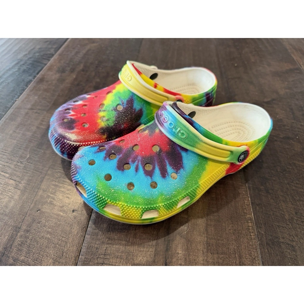 Crocs Classic Tie Dye Clogs Men's 7 Womens 9 Outdoor Gardening Comfort